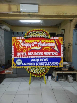 Papan Bunga di Pondok Gede