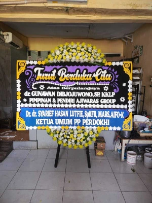 Papan Bunga di Pondok Gede